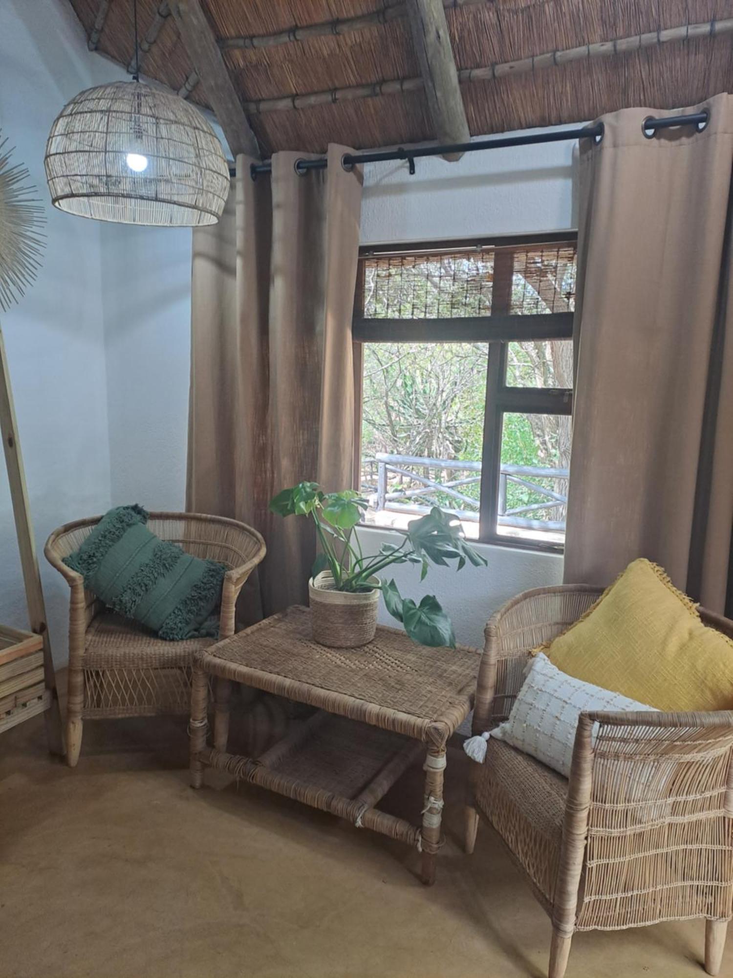 Little Bush Lodge Hoedspruit Eksteriør billede